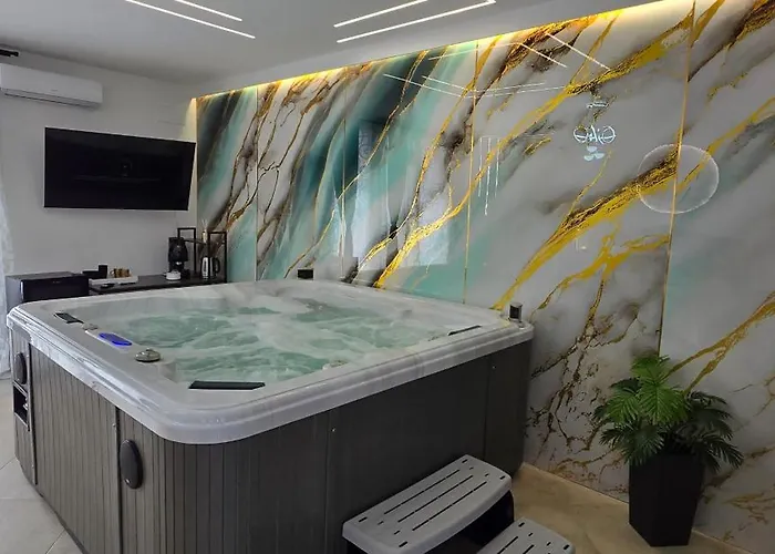 The Moon Love hotel Palermo